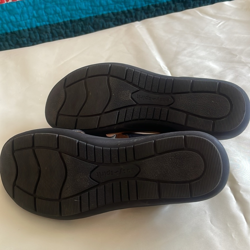 Womens Easy Spirit Sandals - Picture 3 of 6